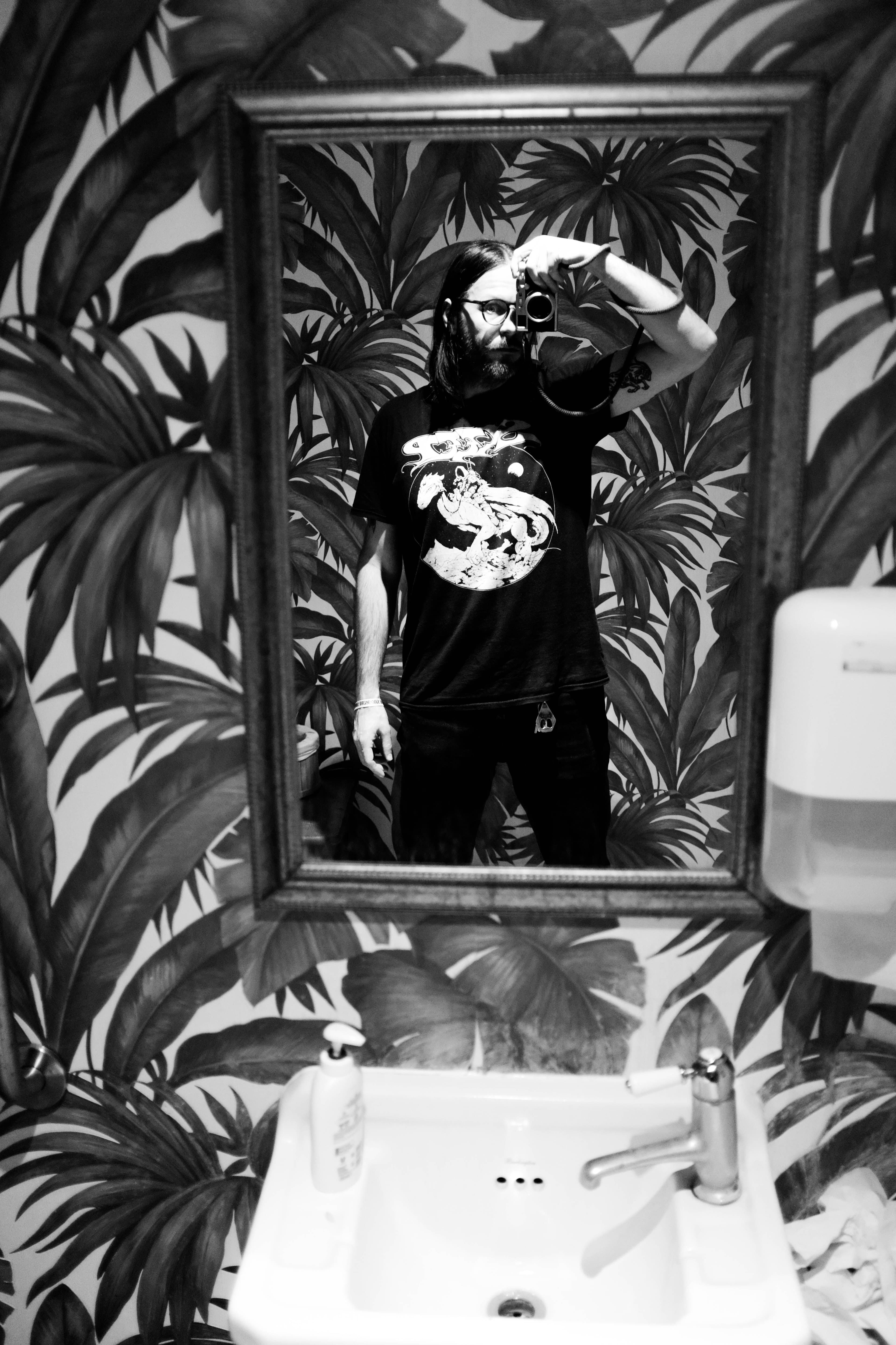 Fuzz enthusiast, riff advocator & jam connoisseur